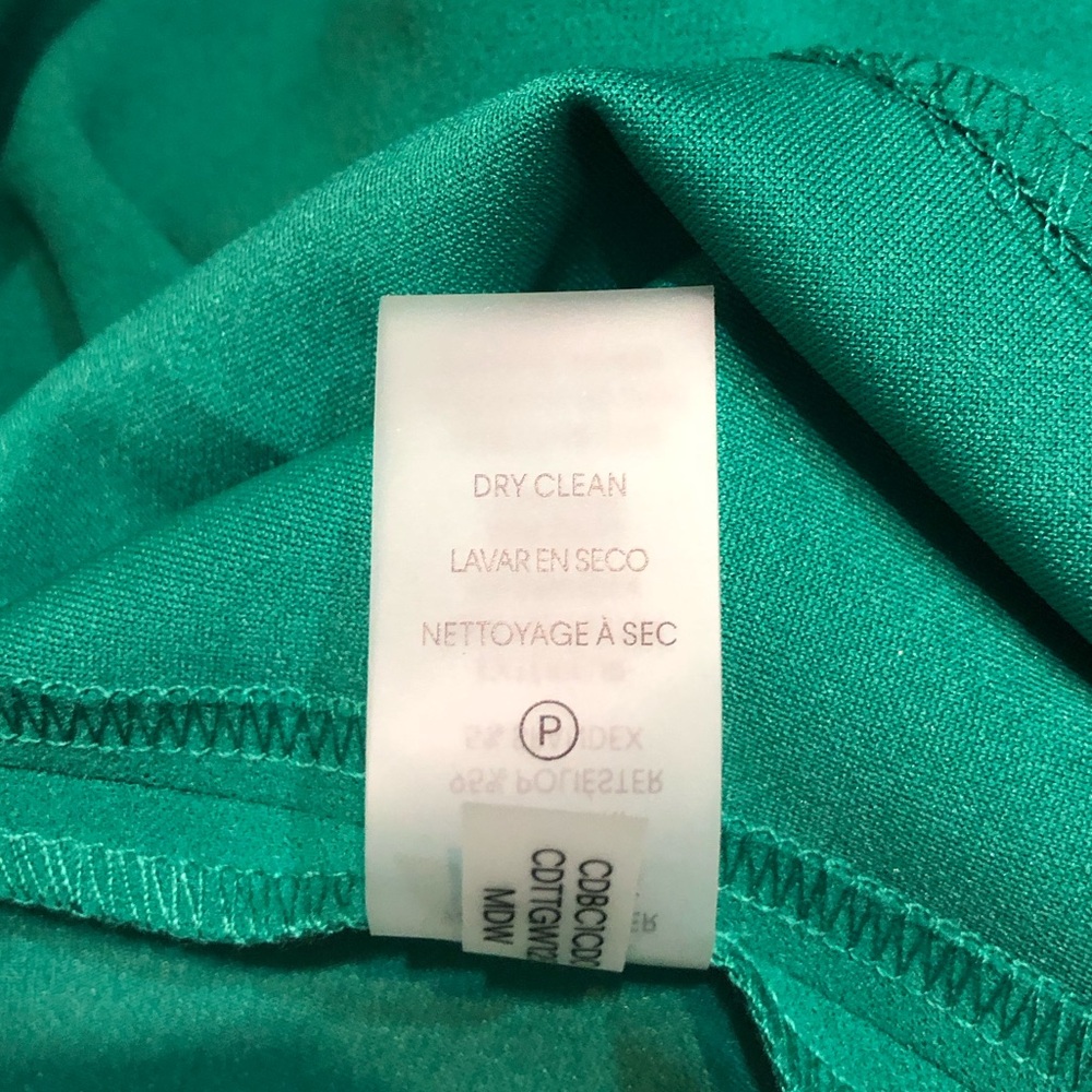 Calvin Klein Elegant Green Sleeveless Dress - Picture 15 of 16